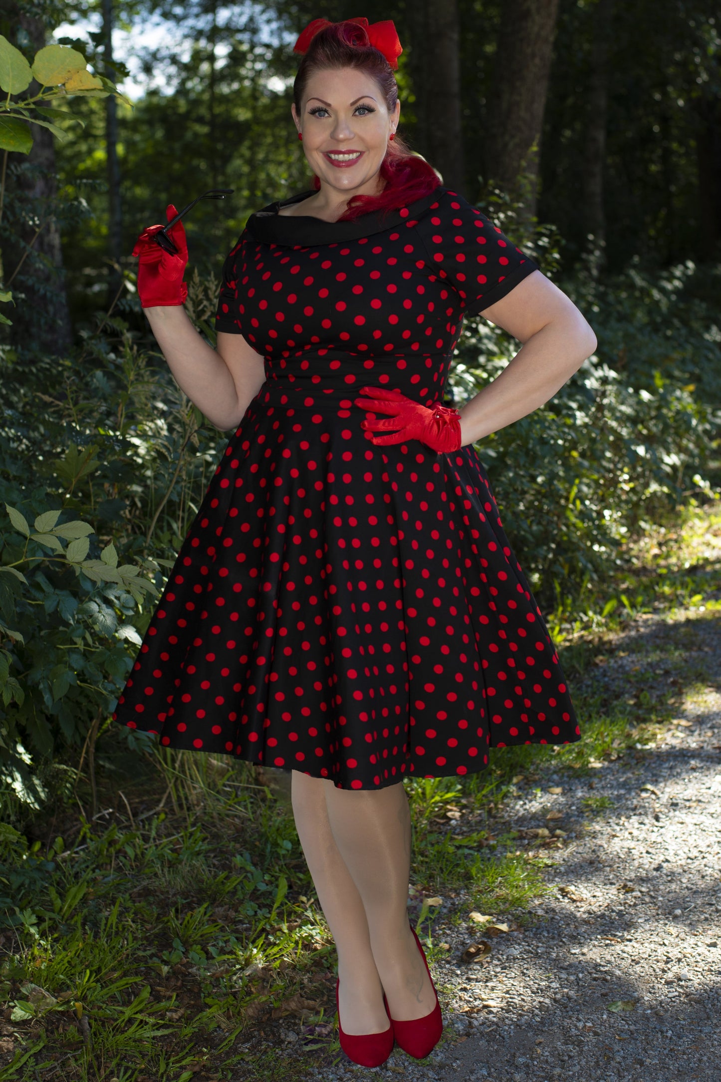 Darlene Rockabilly Black & Red Spot Swing Dress