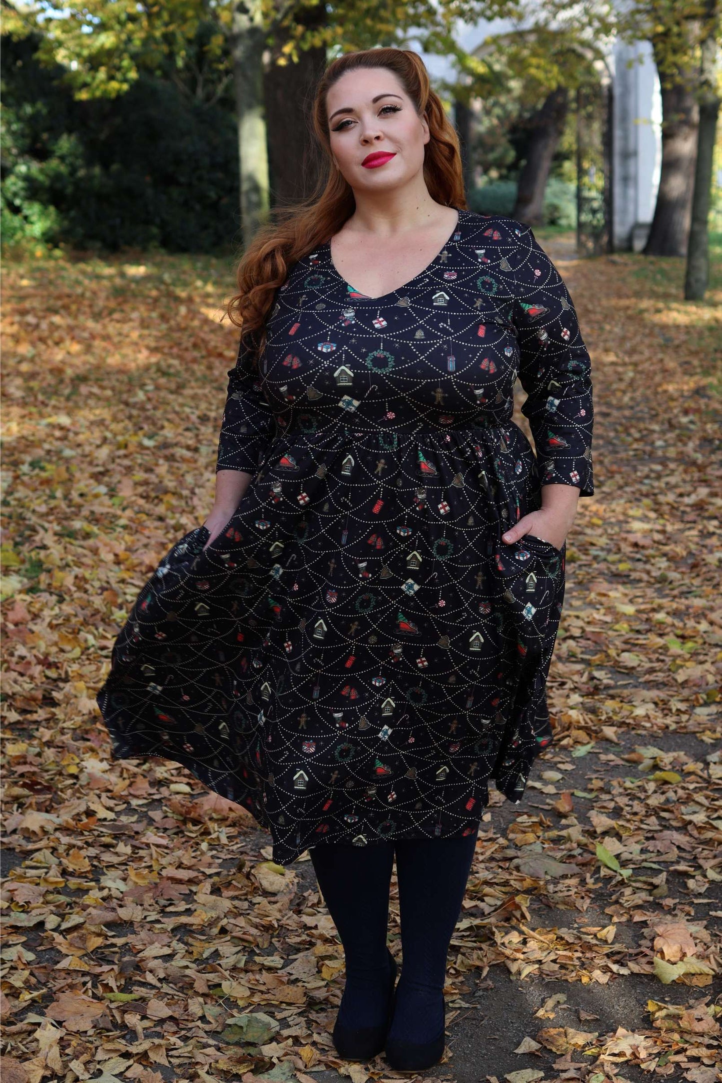 Billie Christmas Print Long Sleeved Dress