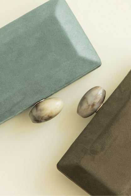 Clutch Copacabana Suede Kaki · Ipanema ·