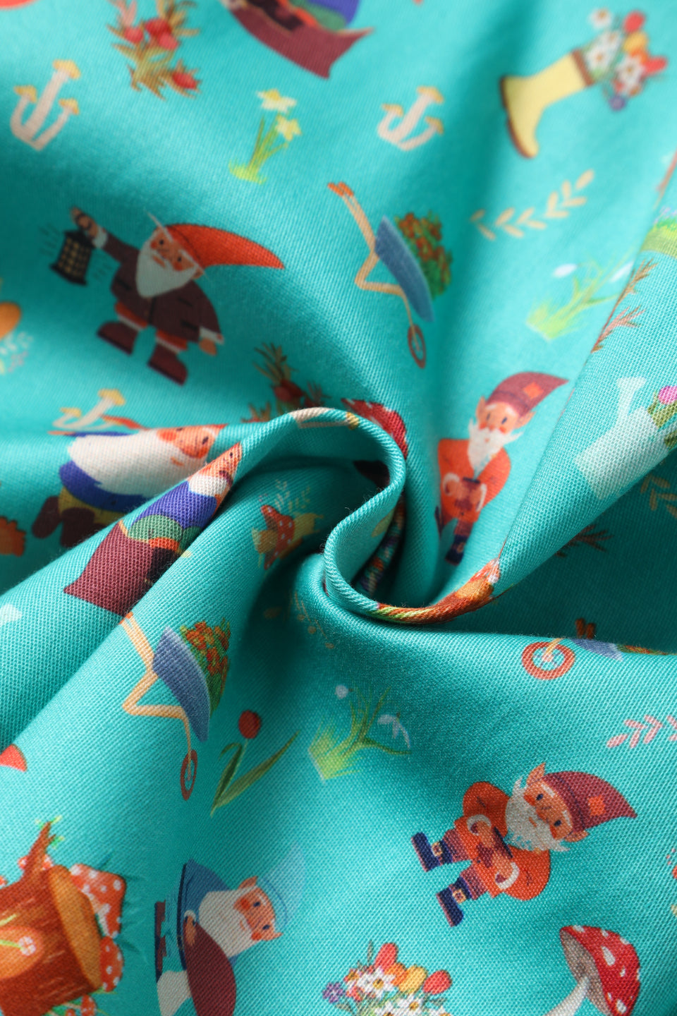 Penelope Garden Gnome Shirt Dress In Green