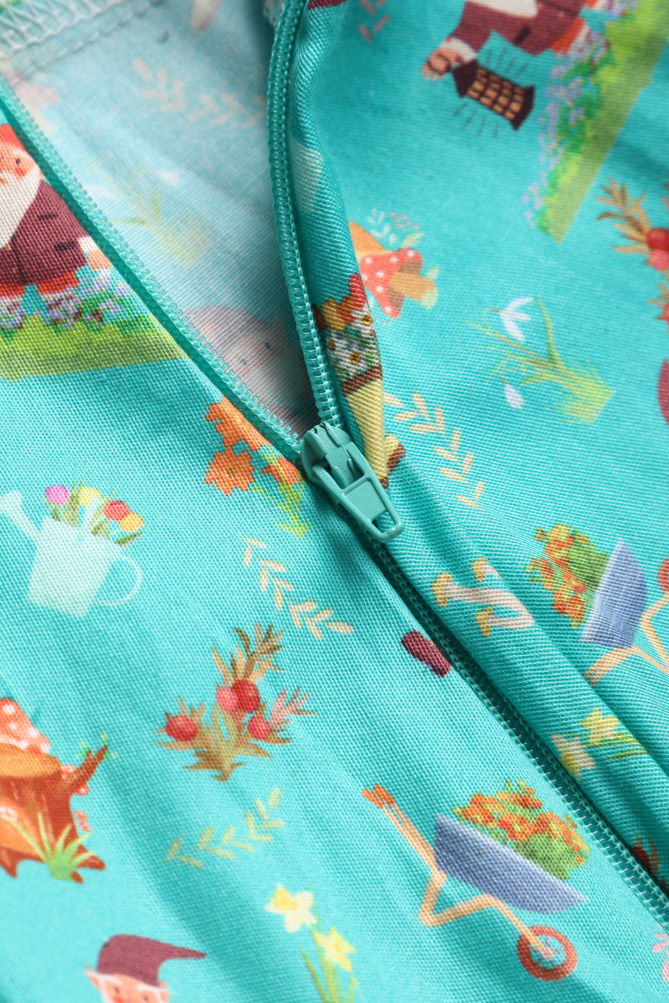 Penelope Garden Gnome Shirt Dress In Green