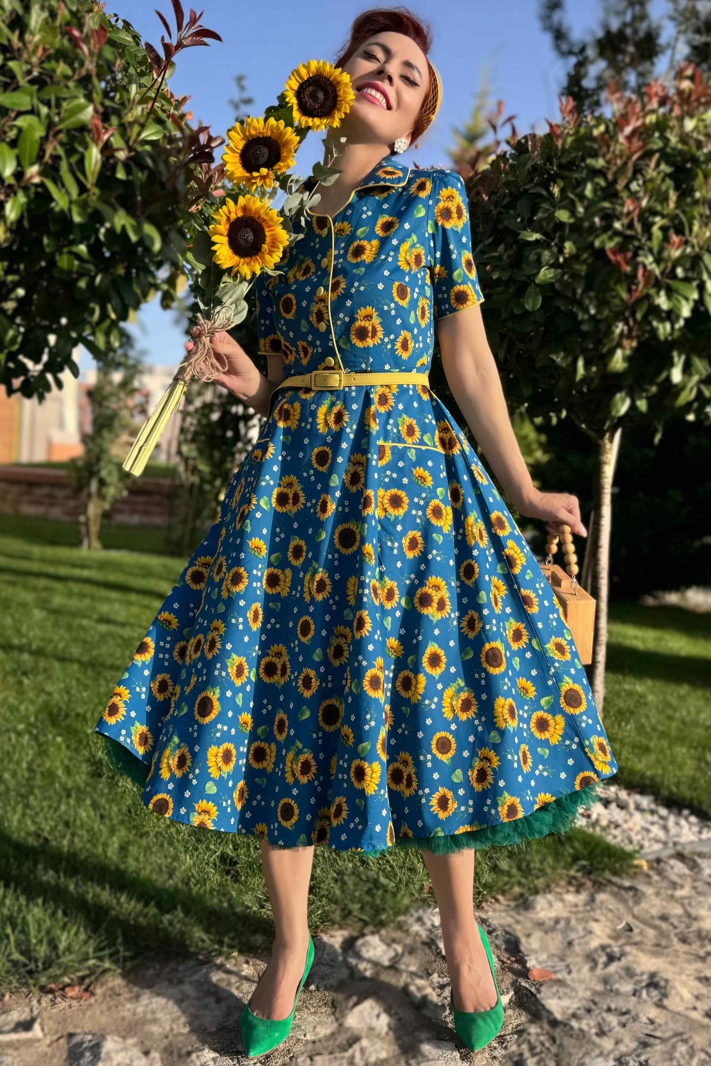 Mabel Sunflower Midi Shirt Dress In Blue