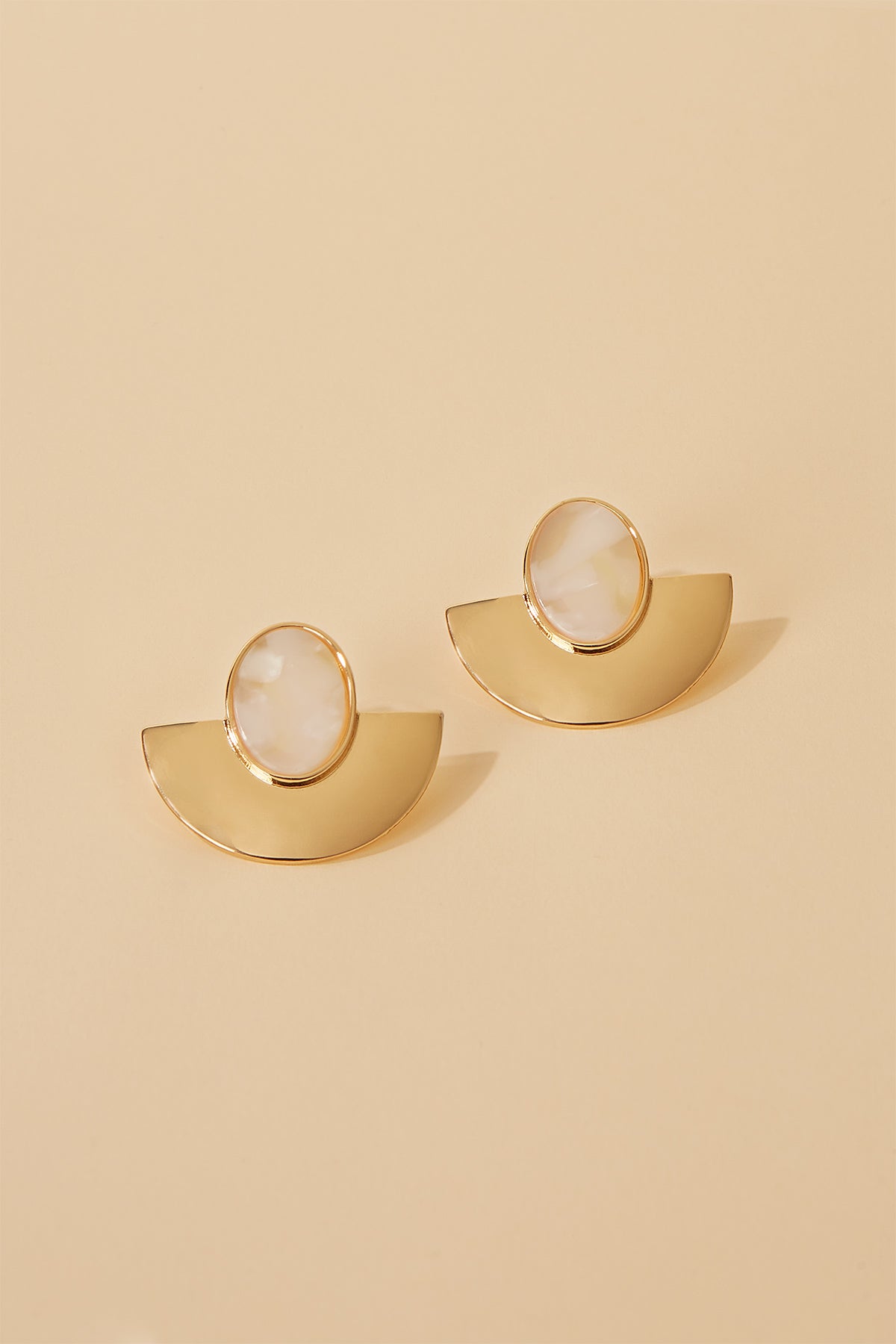 Pendientes Darla Nacar · Flora ·
