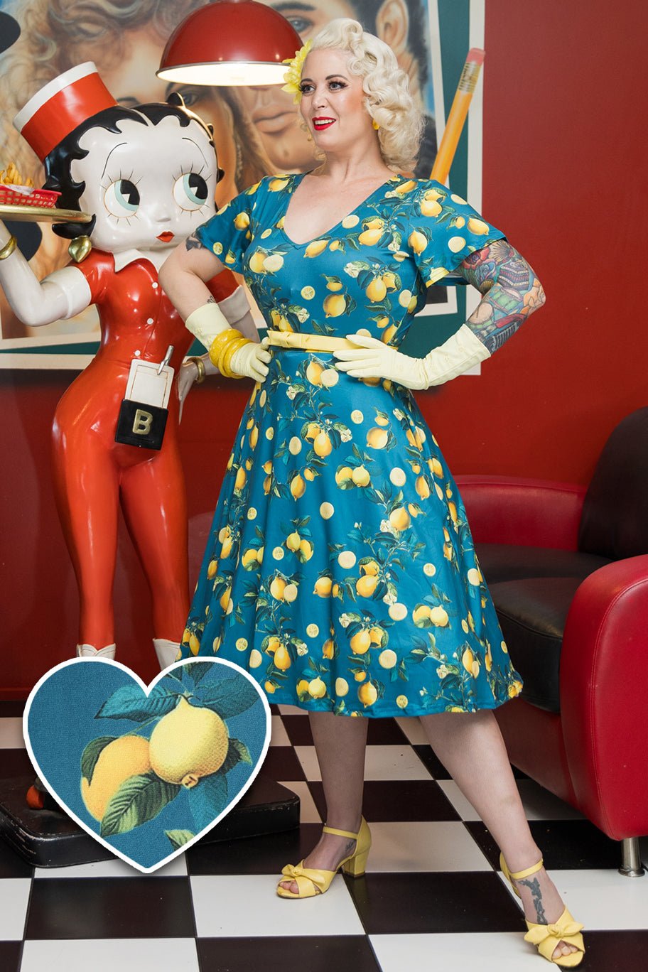 Palma Short Sleeved Tea Dress in Teal Blue Lemon Print