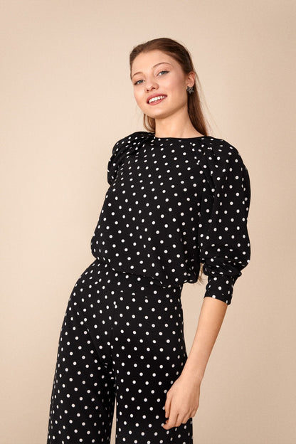 Top Claire Lunares N/B · Rivera ·