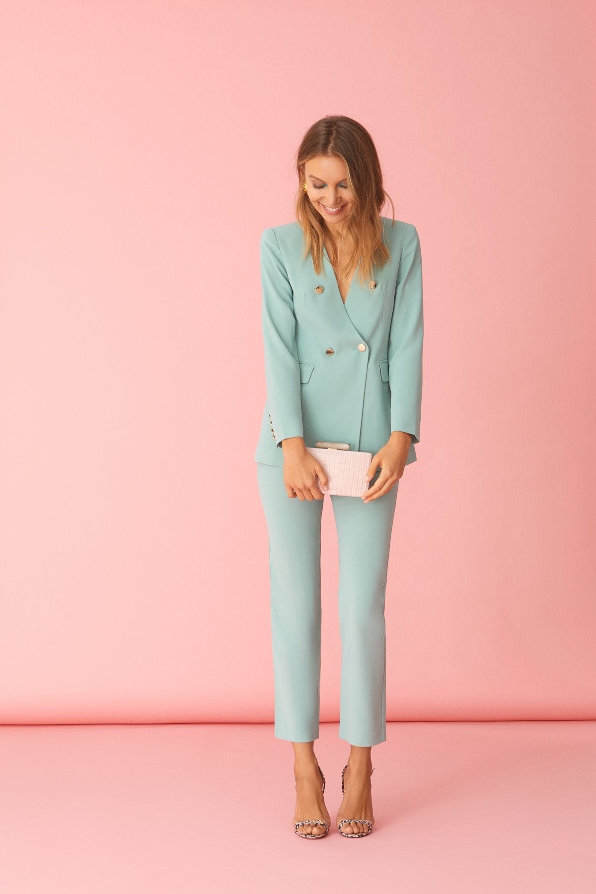 Traje Chaqueta Cornelia & Pantalon Alexandra Verde · Pretty in Pink ·
