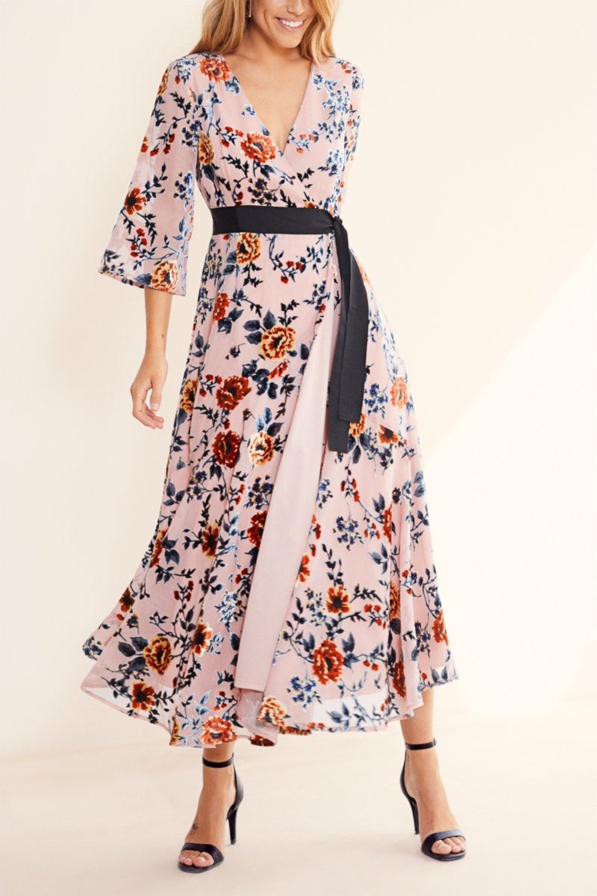 Vestido Florian Estampado Devoré · Icons ·