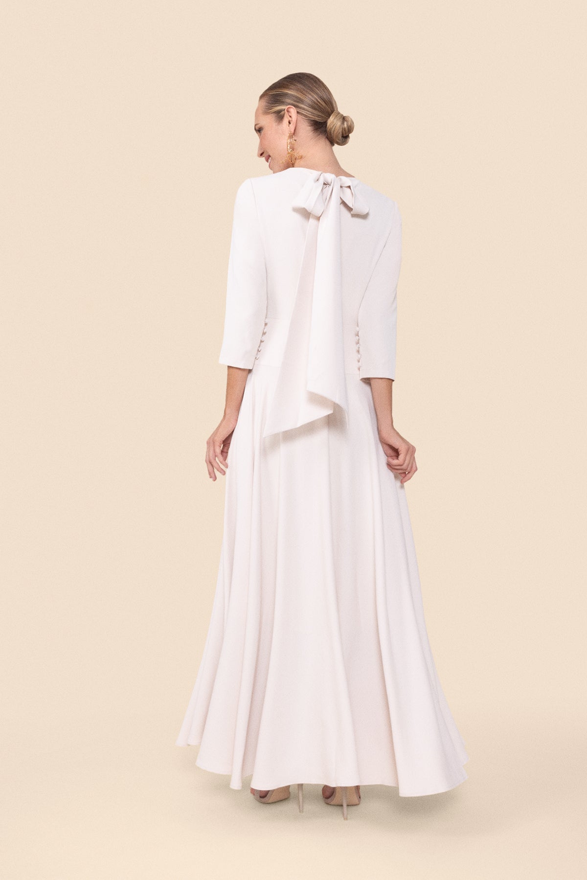 Vestido Nicola Bone · Icons ·